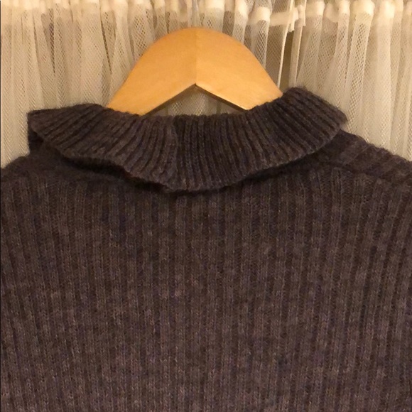 Italian made wool cardigan sweater - Picture 5 of 7